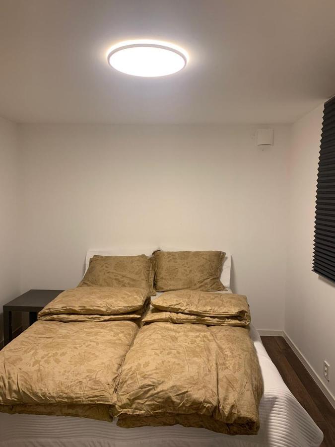 Beautiful 2 Rooms Apartment In Klofta,Near Oslo Airport& Oslo Eksteriør bilde