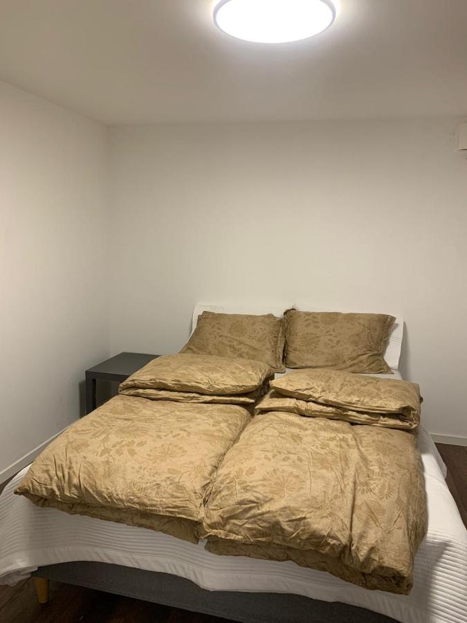 Beautiful 2 Rooms Apartment In Klofta,Near Oslo Airport& Oslo Eksteriør bilde